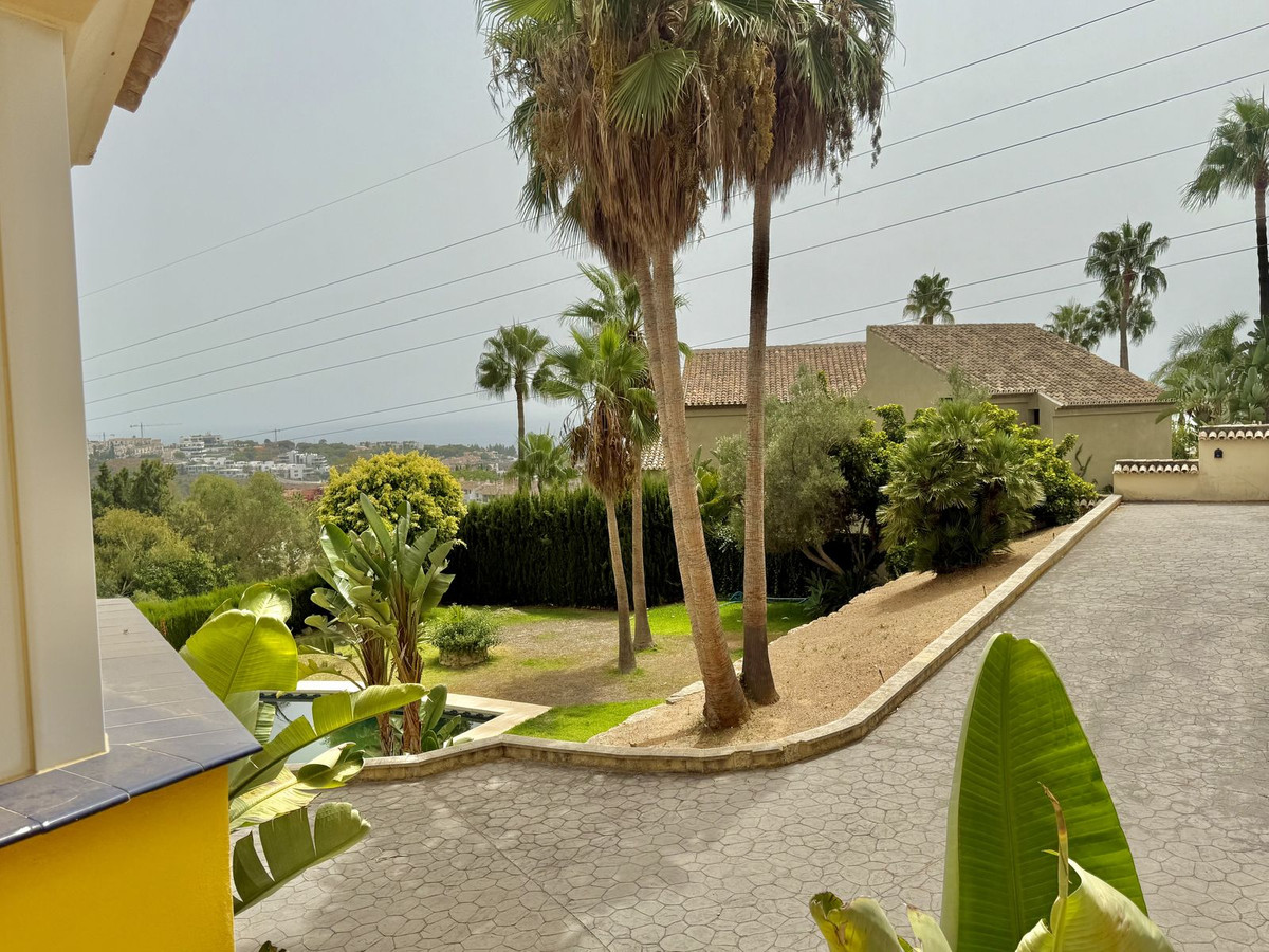 Huis te koop in Hacienda Las Chapas | 5 slaapkamers H5145895