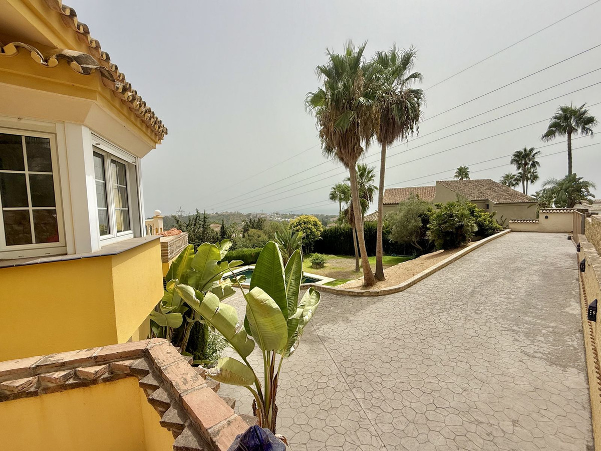 Huis te koop in Hacienda Las Chapas | 5 slaapkamers H5145895