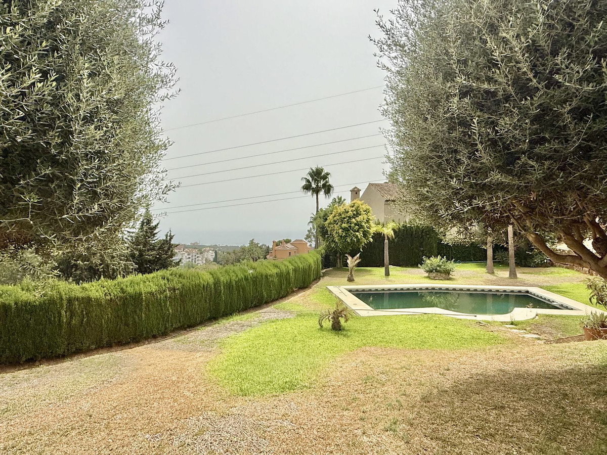 Huis te koop in Hacienda Las Chapas | 5 slaapkamers H5145895