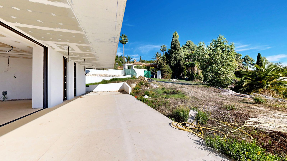 Huis te koop in Hacienda Las Chapas | 6 slaapkamers H5247889