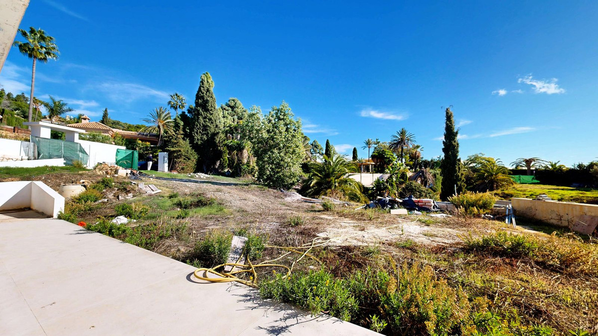 Huis te koop in Hacienda Las Chapas | 6 slaapkamers H5247889