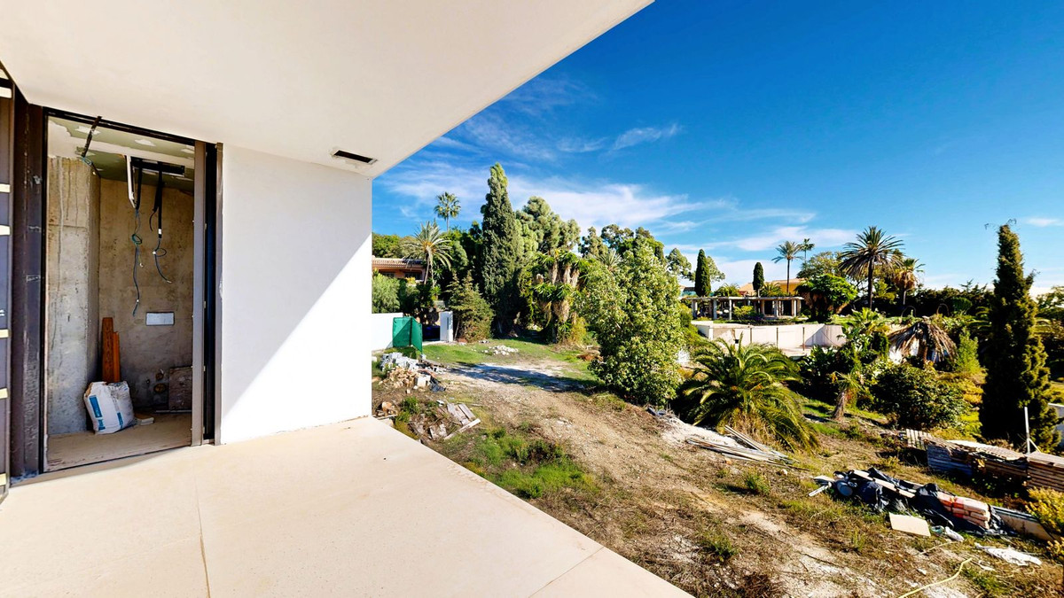 Huis te koop in Hacienda Las Chapas | 6 slaapkamers H5247889