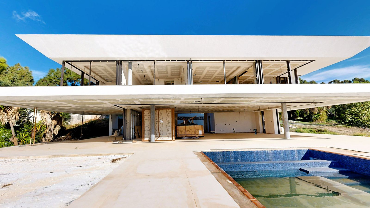 Huis te koop in Hacienda Las Chapas | 6 slaapkamers H5247889