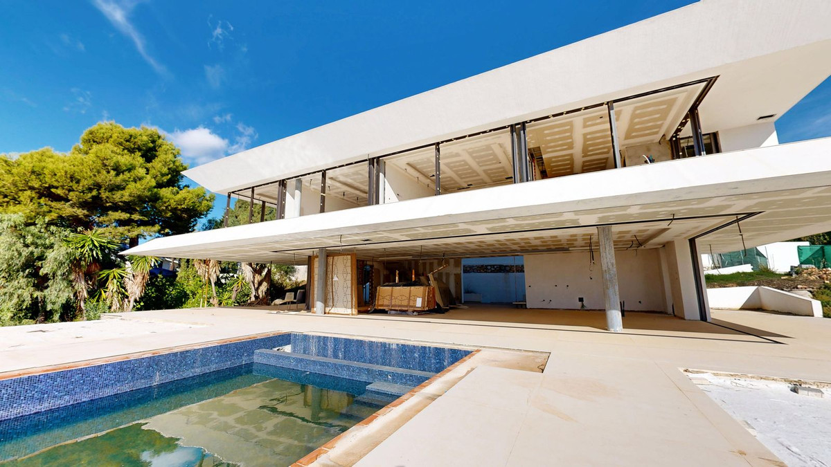 Huis te koop in Hacienda Las Chapas | 6 slaapkamers H5247889