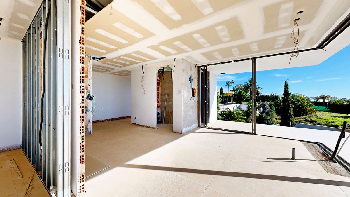 Huis te koop in Hacienda Las Chapas | 6 slaapkamers H5247889