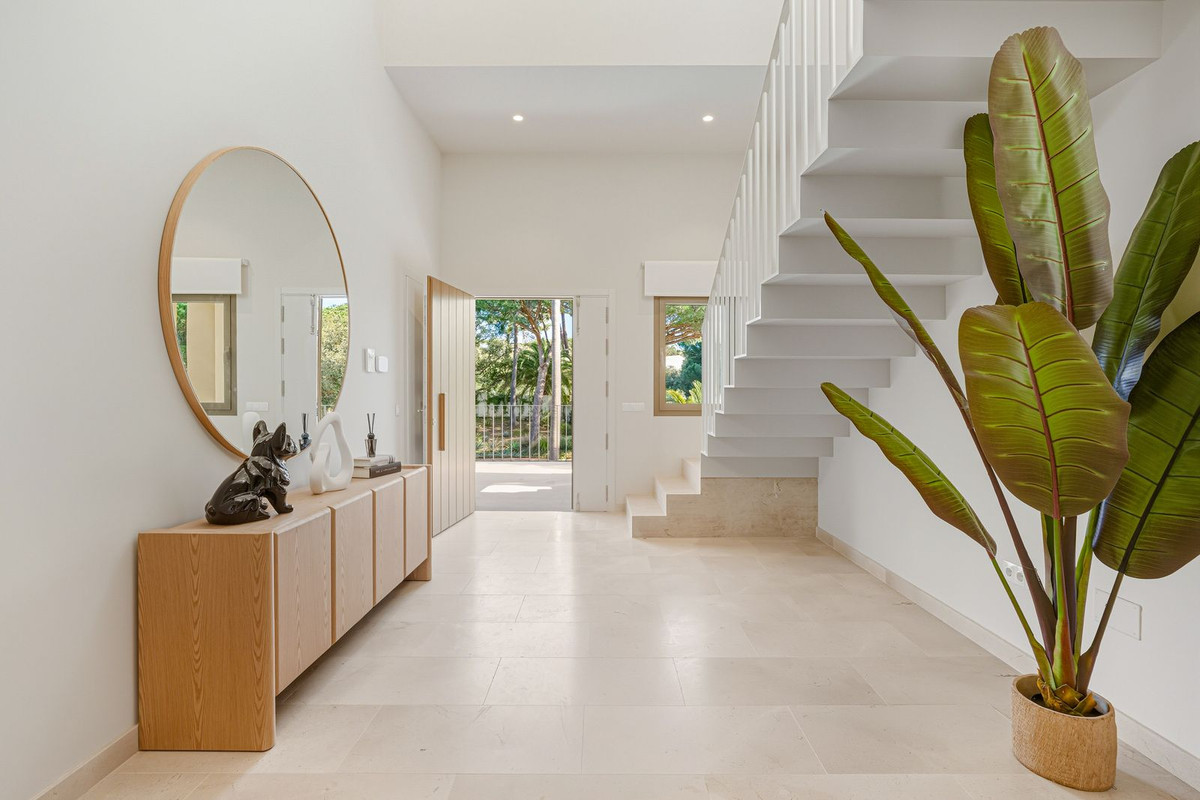 Huis te koop in Hacienda Las Chapas | 4 slaapkamers H5288593