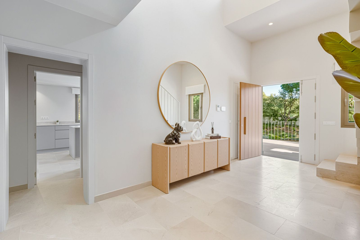 Huis te koop in Hacienda Las Chapas | 4 slaapkamers H5288593