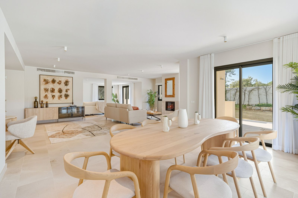 Huis te koop in Hacienda Las Chapas | 4 slaapkamers H5288593