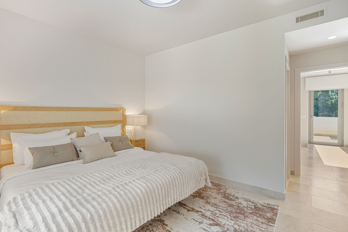 Huis te koop in Hacienda Las Chapas | 4 slaapkamers H5288593