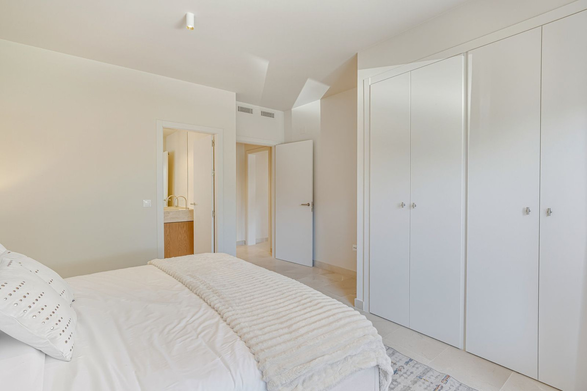 Huis te koop in Hacienda Las Chapas | 4 slaapkamers H5288593