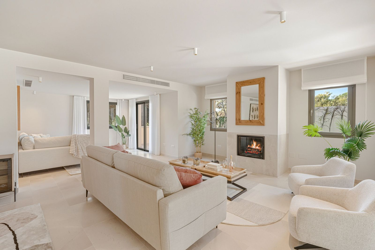 Huis te koop in Hacienda Las Chapas | 4 slaapkamers H5288593