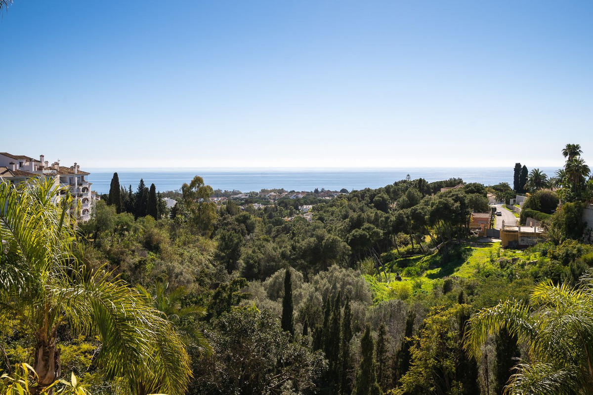 Huis te koop in Hacienda Las Chapas | 9 slaapkamers H5308135