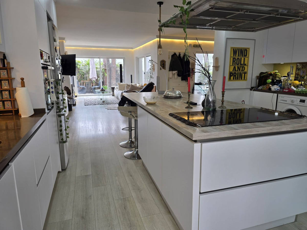 Huis te koop in Hacienda Las Chapas | 3 slaapkamers H5374684