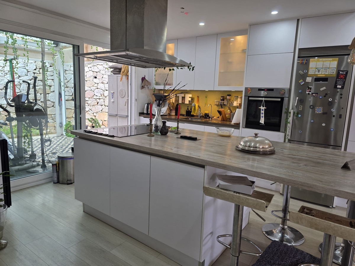 Huis te koop in Hacienda Las Chapas | 3 slaapkamers H5374684