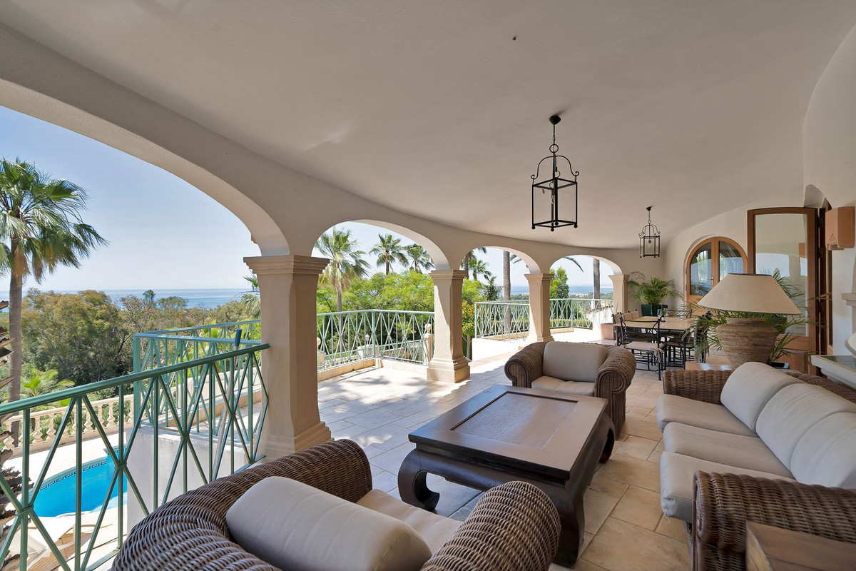 Huis te koop in Hacienda Las Chapas | 6 slaapkamers H5390014
