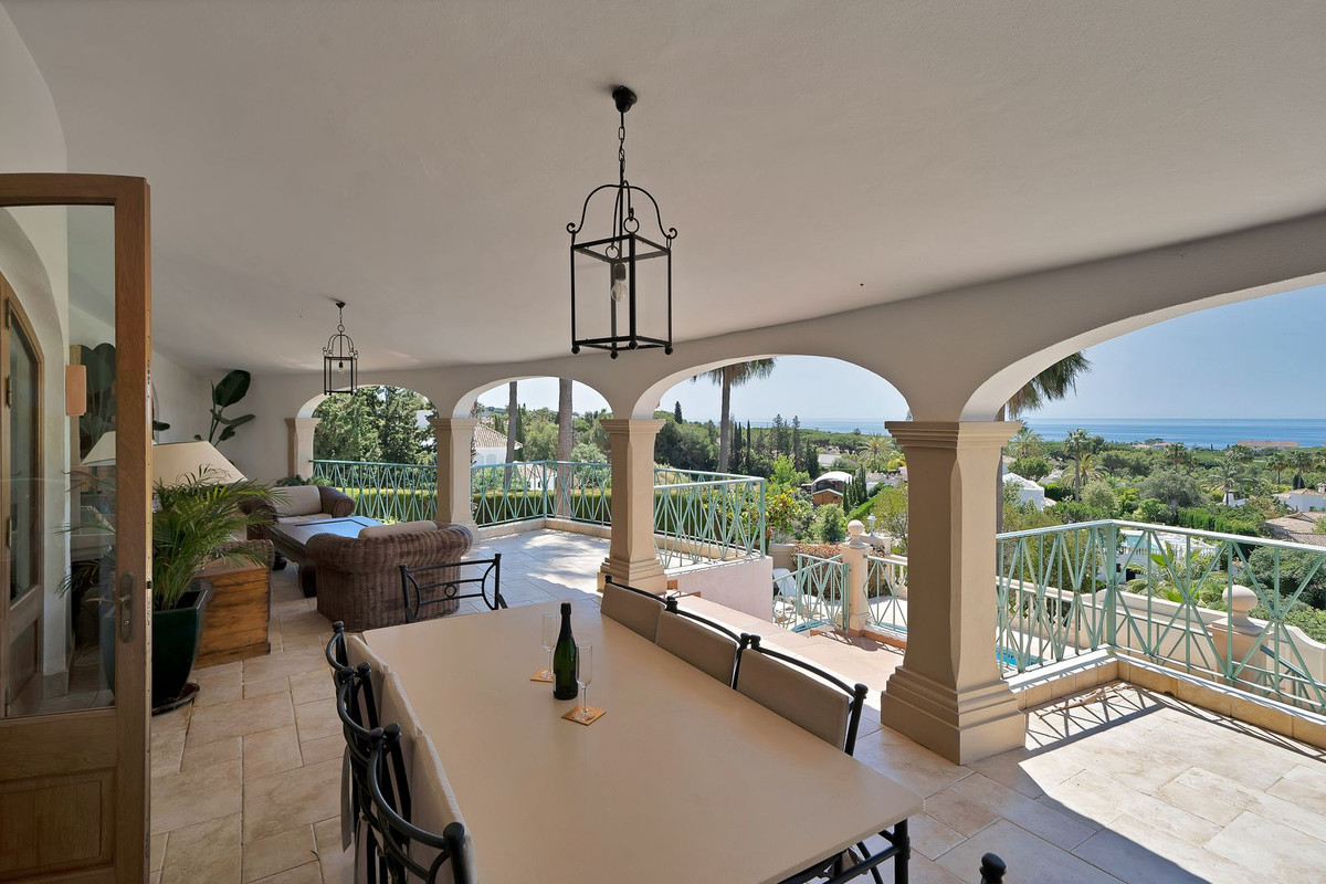 Huis te koop in Hacienda Las Chapas | 6 slaapkamers H5390014