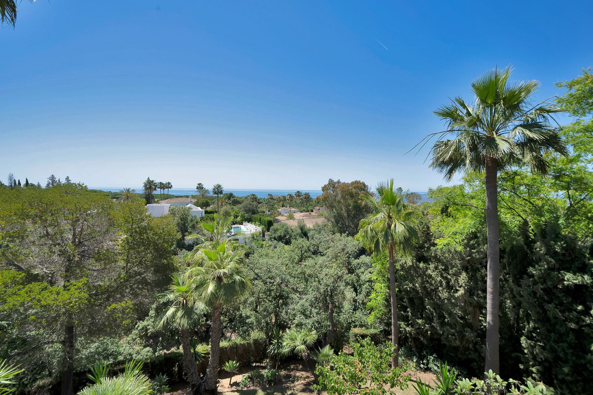 Huis te koop in Hacienda Las Chapas | 6 slaapkamers H5390014