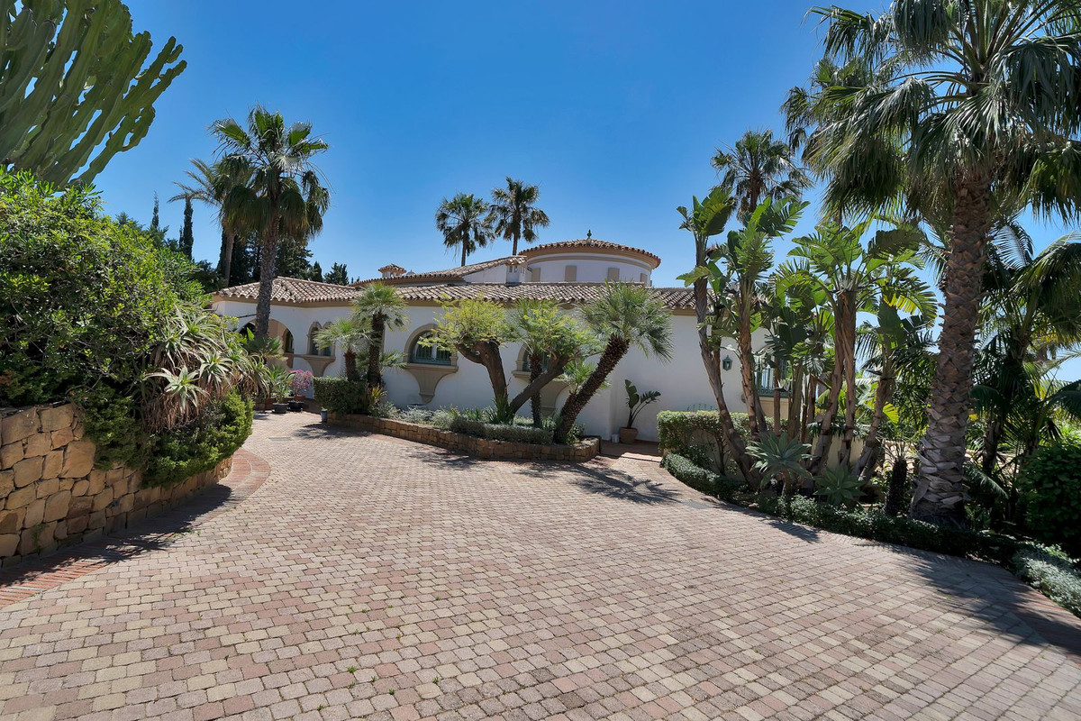 Huis te koop in Hacienda Las Chapas | 6 slaapkamers H5390014