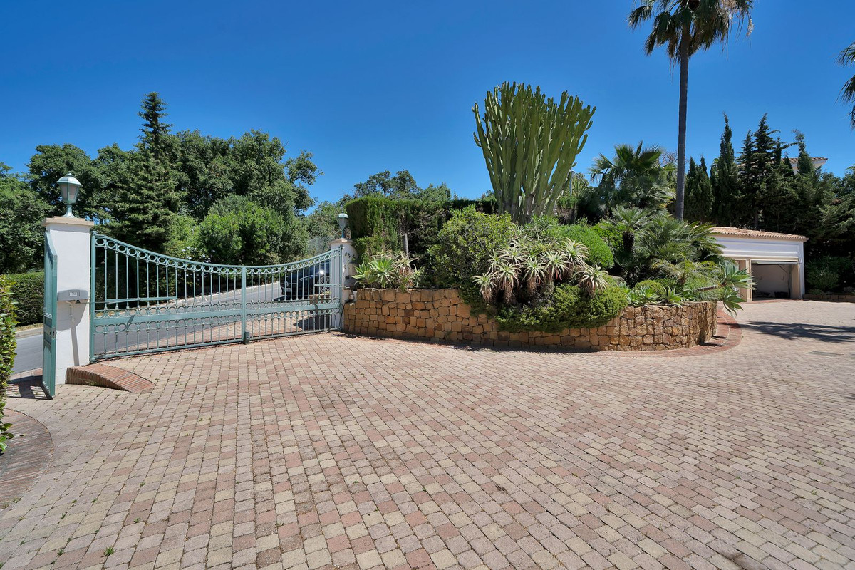 Huis te koop in Hacienda Las Chapas | 6 slaapkamers H5390014