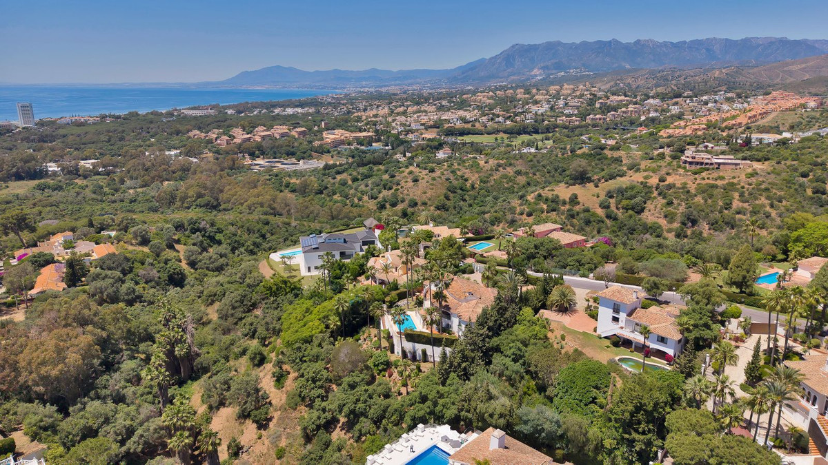Huis te koop in Hacienda Las Chapas | 6 slaapkamers H5390014