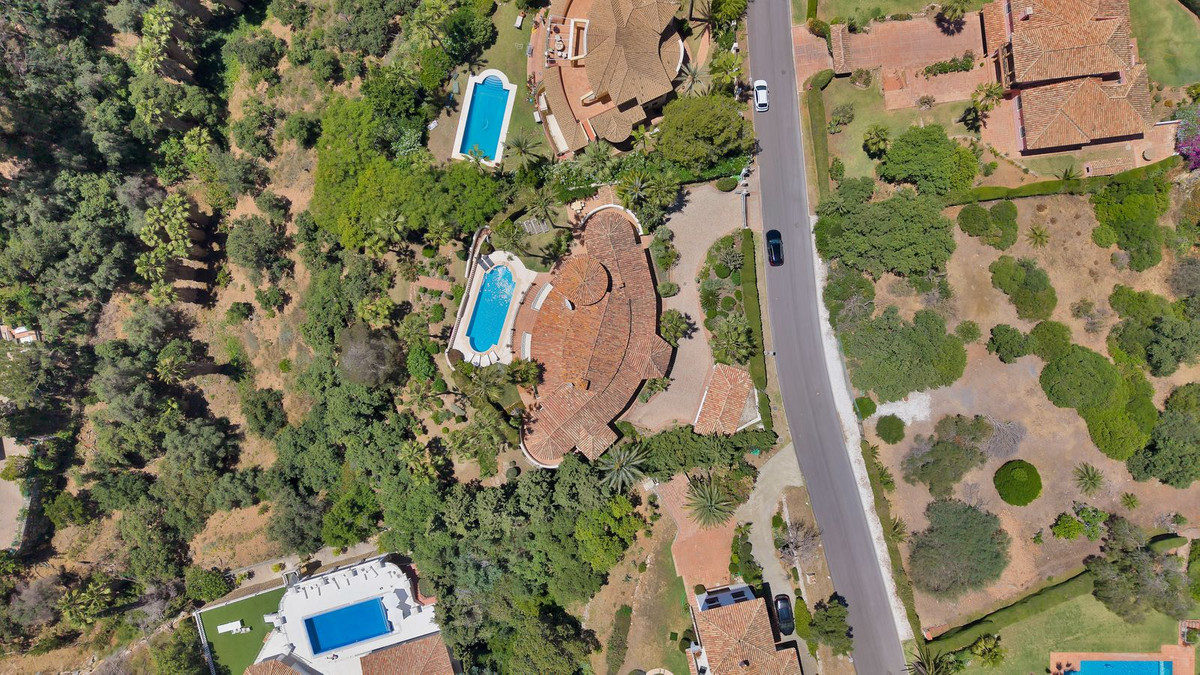 Huis te koop in Hacienda Las Chapas | 6 slaapkamers H5390014