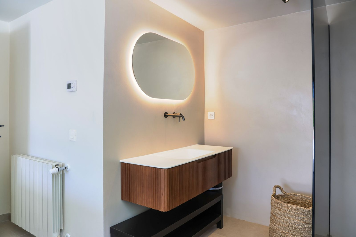 Property main view 24