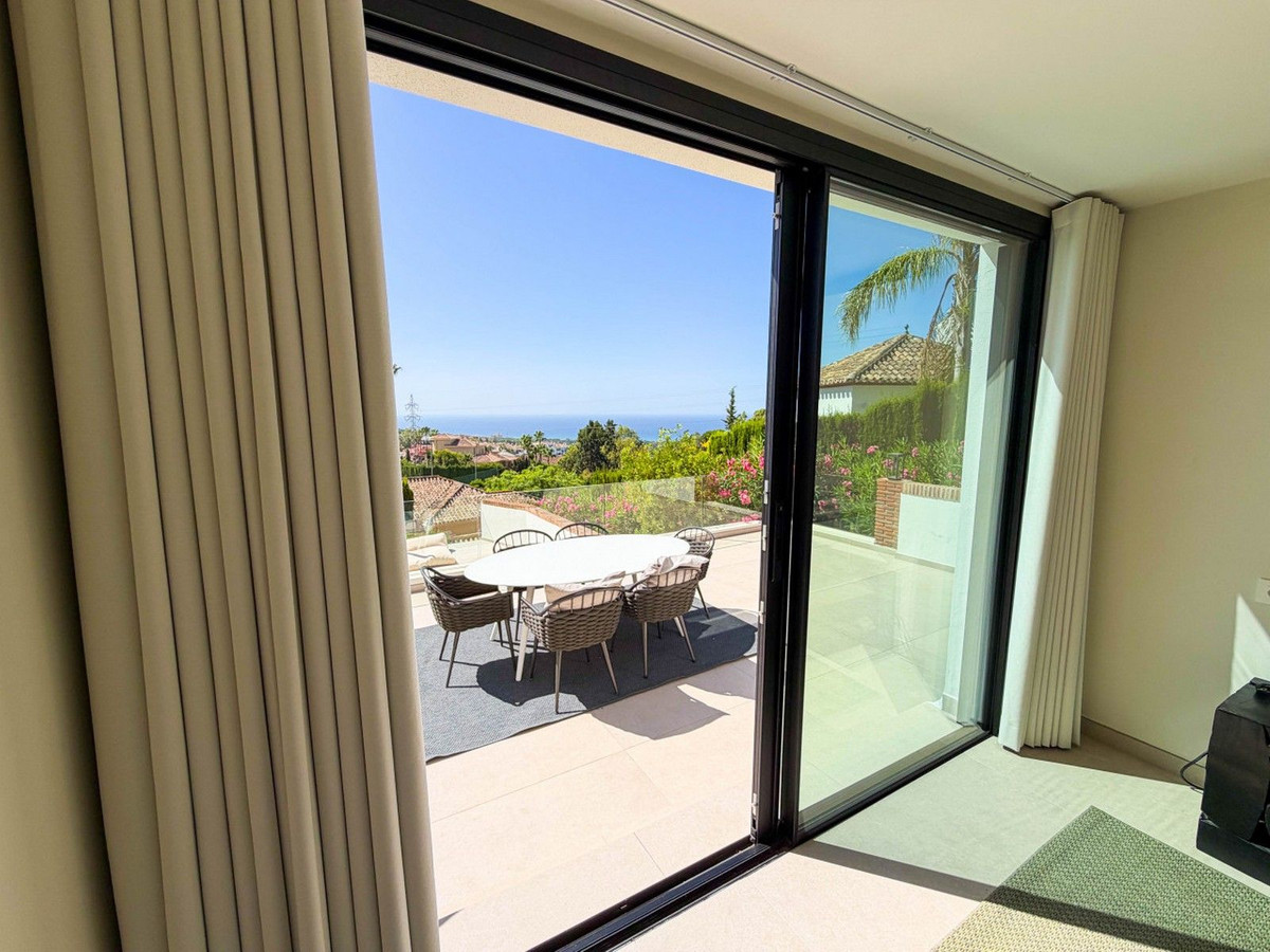 Huis te koop in Hacienda Las Chapas | 6 slaapkamers H5486548