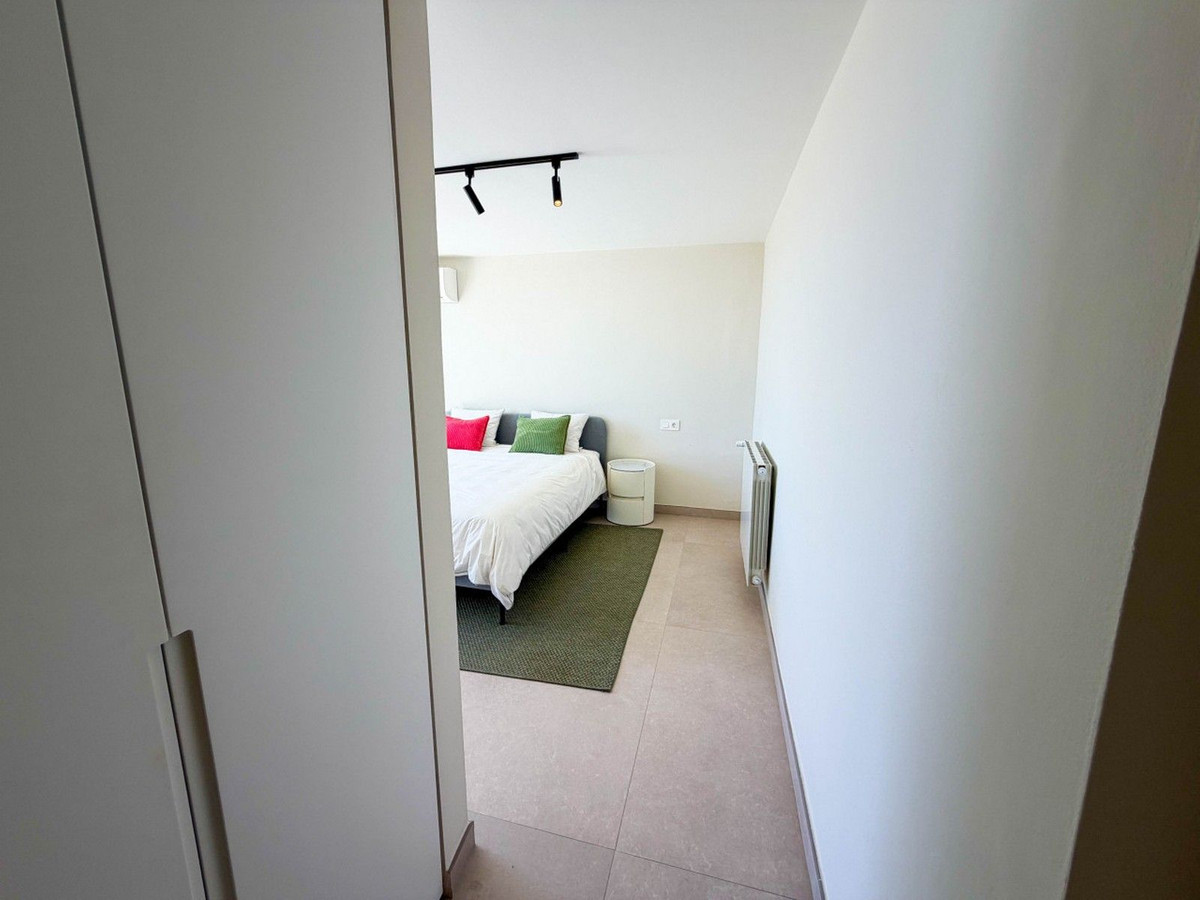 Huis te koop in Hacienda Las Chapas | 6 slaapkamers H5486548