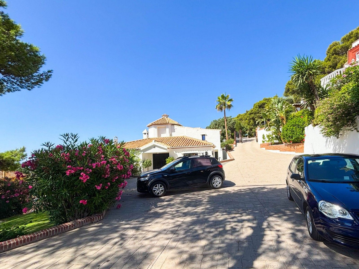 Huis te koop in Hacienda Las Chapas | 6 slaapkamers H5486548