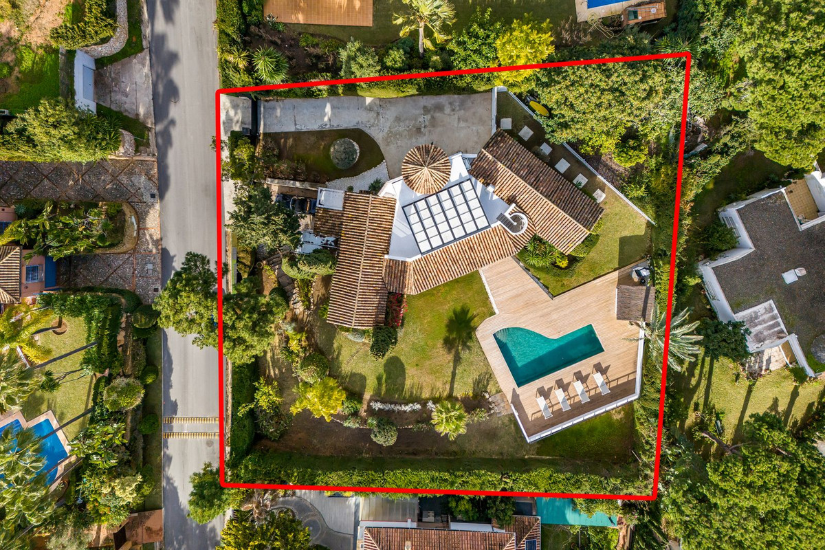 Huis te koop in Hacienda Las Chapas | 5 slaapkamers H5486962