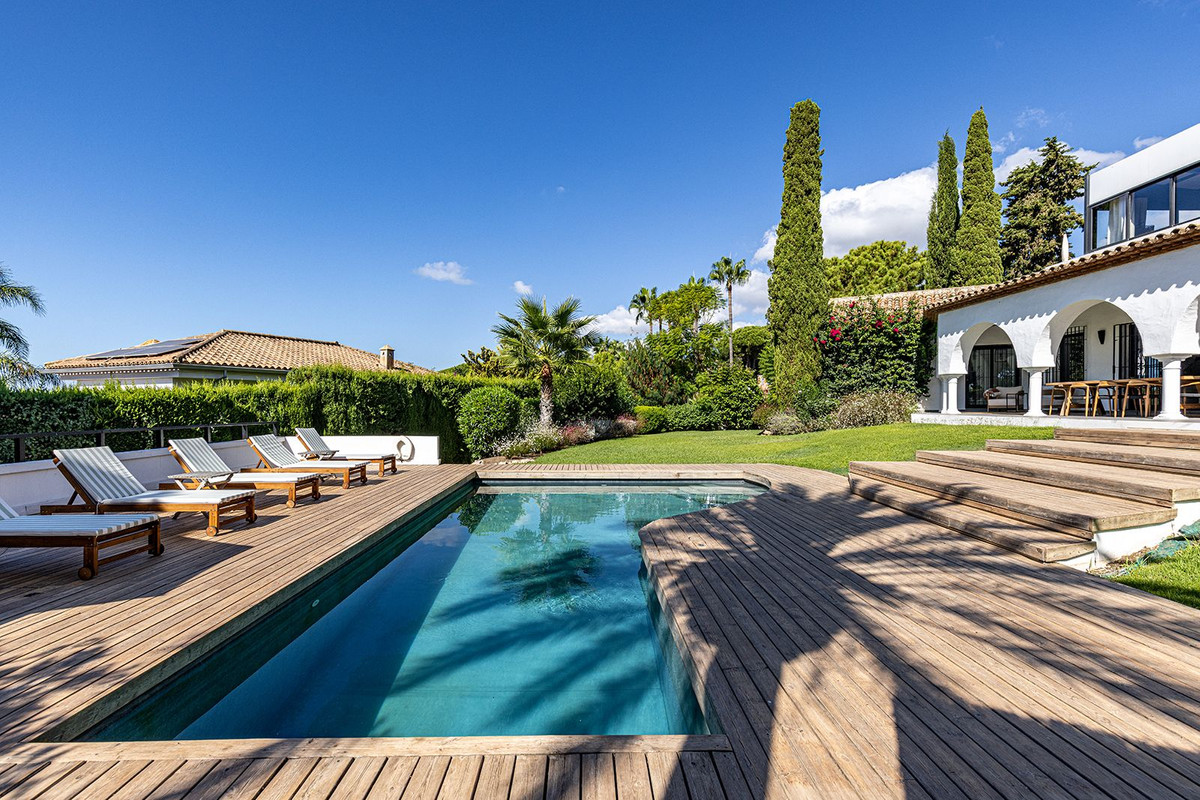 Huis te koop in Hacienda Las Chapas | 5 slaapkamers H5486962