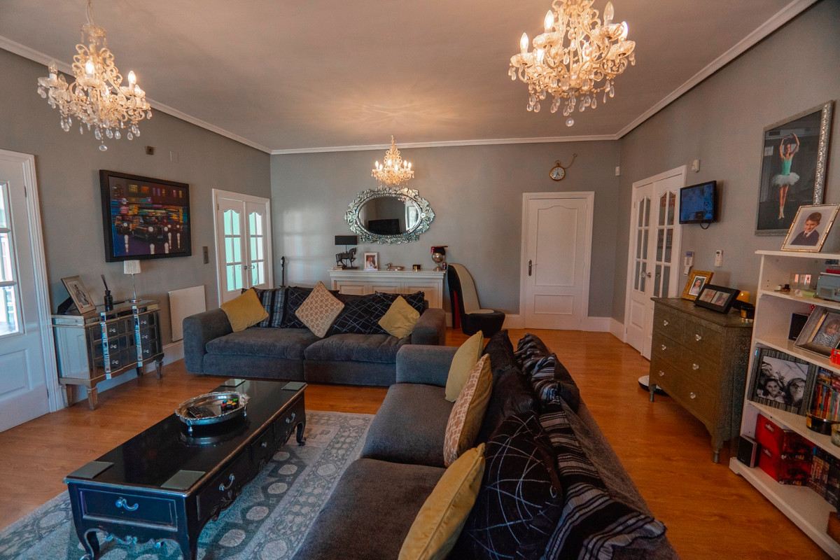 Huis te koop in Heredades | 6 slaapkamers H5148490