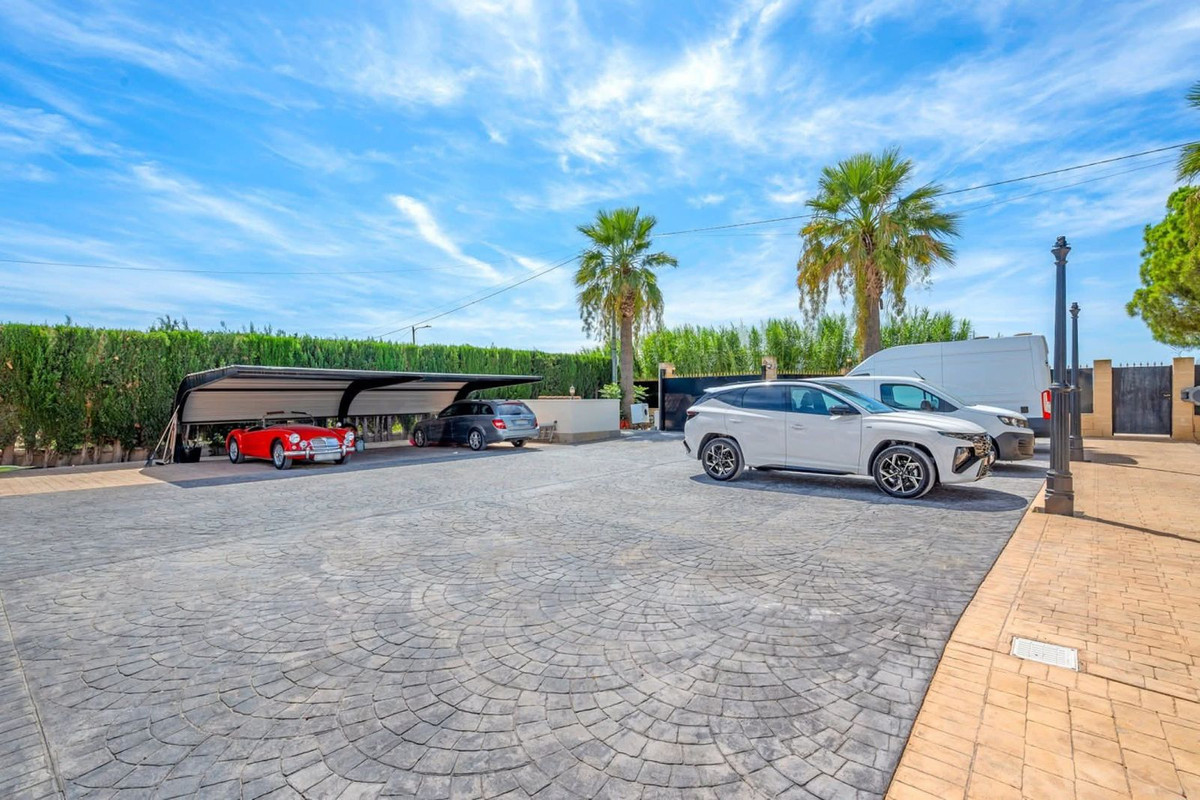 Property main view 4