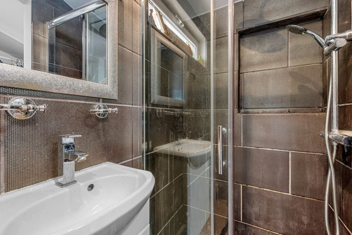 Property main view 44