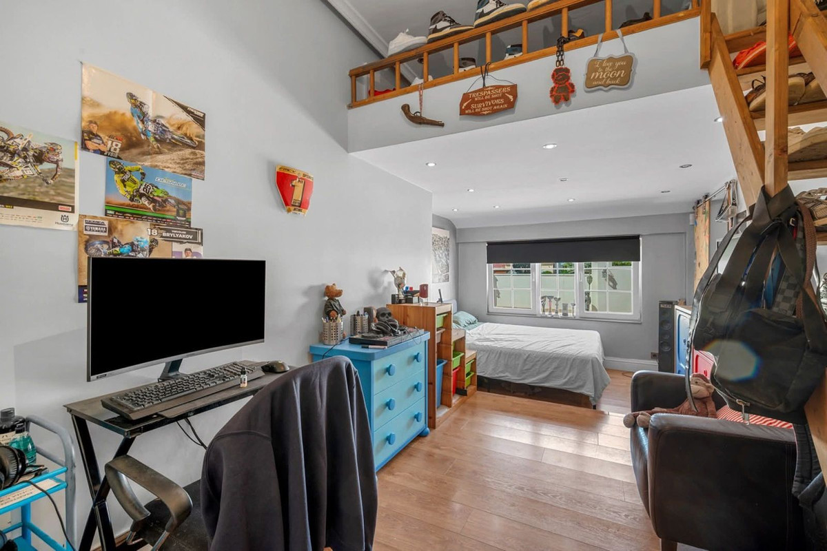 Property main view 49