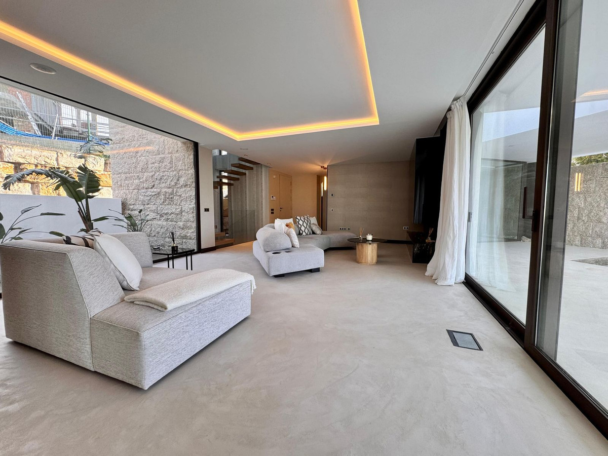 Property main view 16