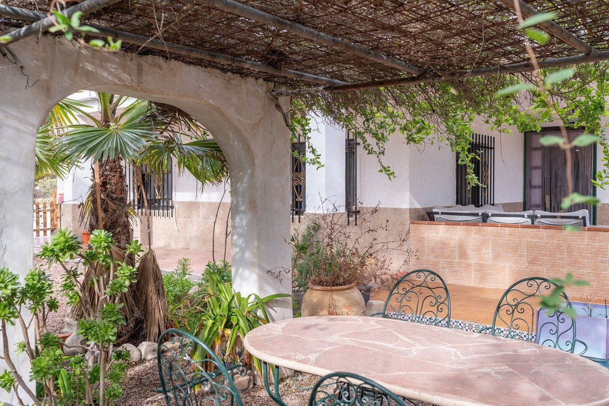 Huis te koop in Hondón de las Nieves | 3 slaapkamers H5305402