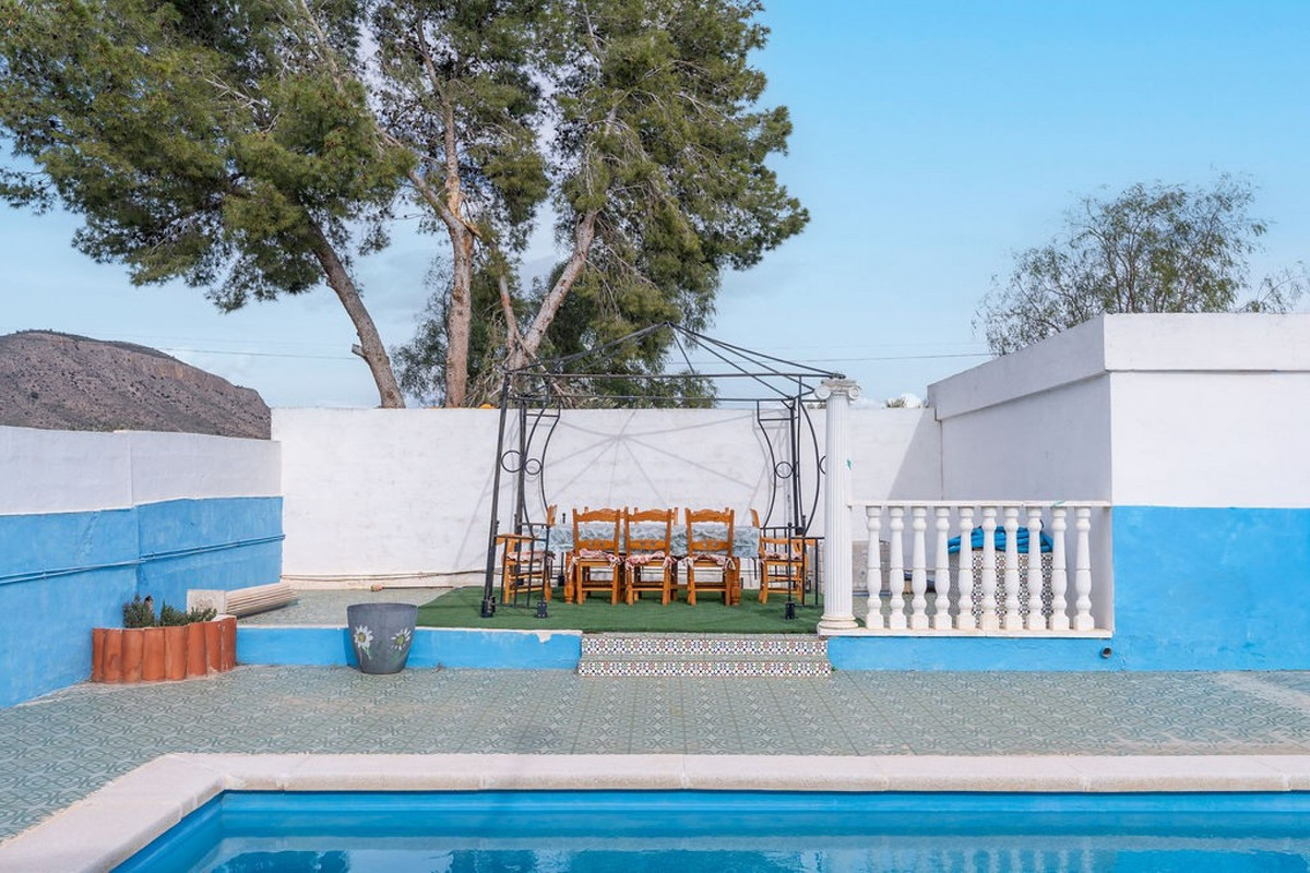 Huis te koop in Hondón de las Nieves | 3 slaapkamers H5305402