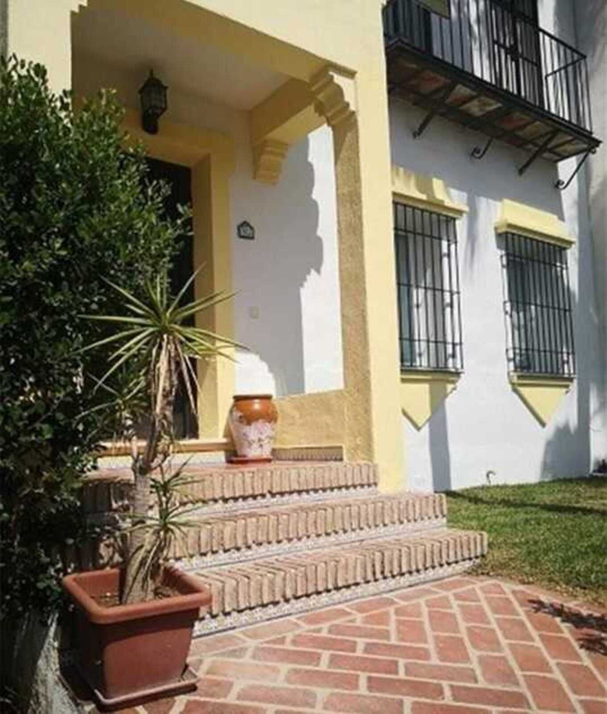 Geschakelde Woning in Istán-1