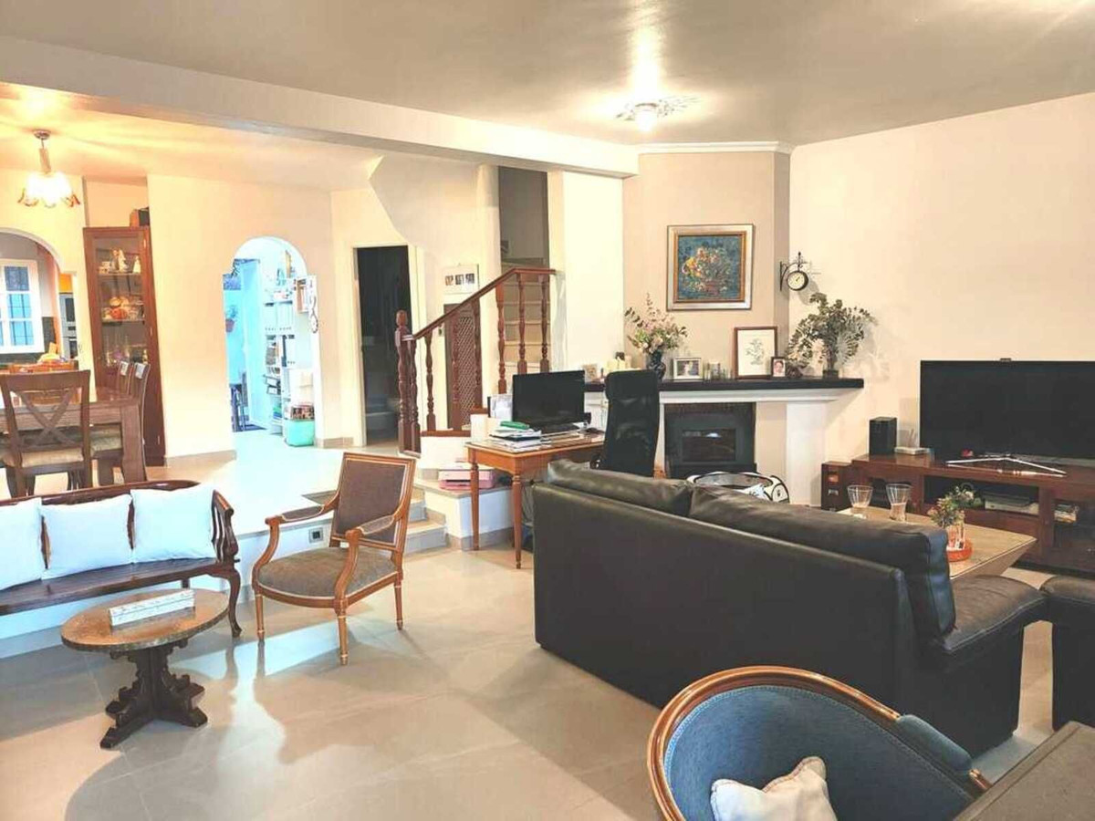 Geschakelde Woning in Istán-2