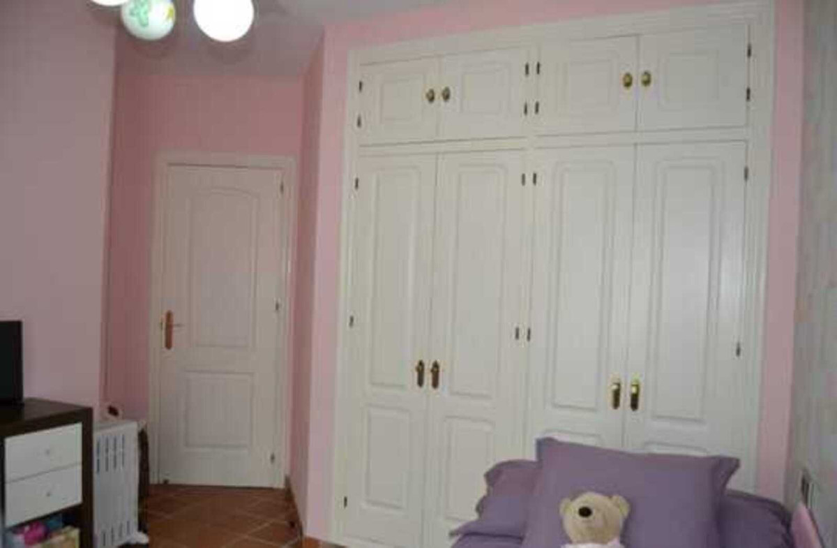 Geschakelde Woning in Istán-8