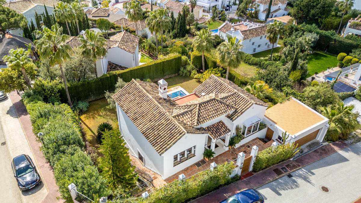 Vrijstaande Villa in Istán-1