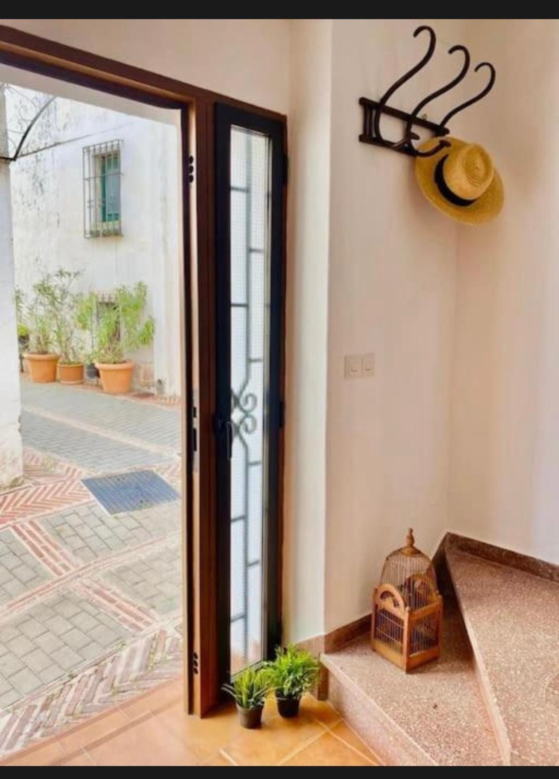 Geschakelde Woning te koop in Istán | 4 slaapkamers H5070118
