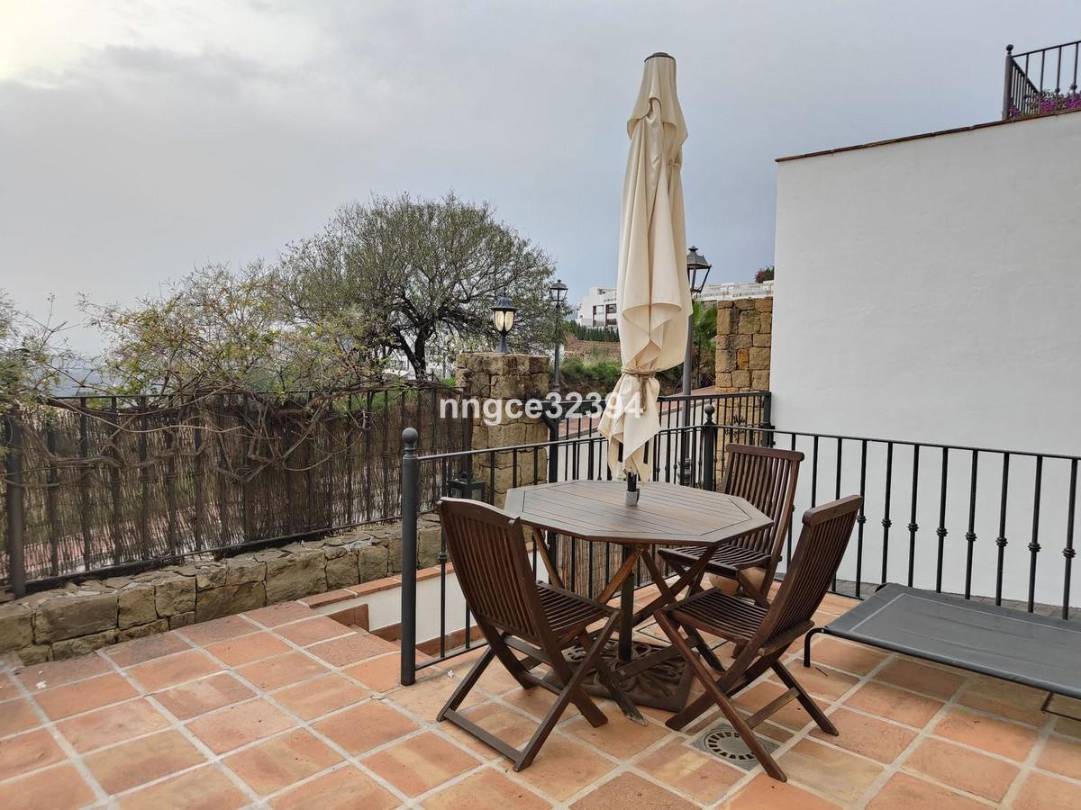 Vrijstaande Villa te koop in Istán | 3 slaapkamers H5106952