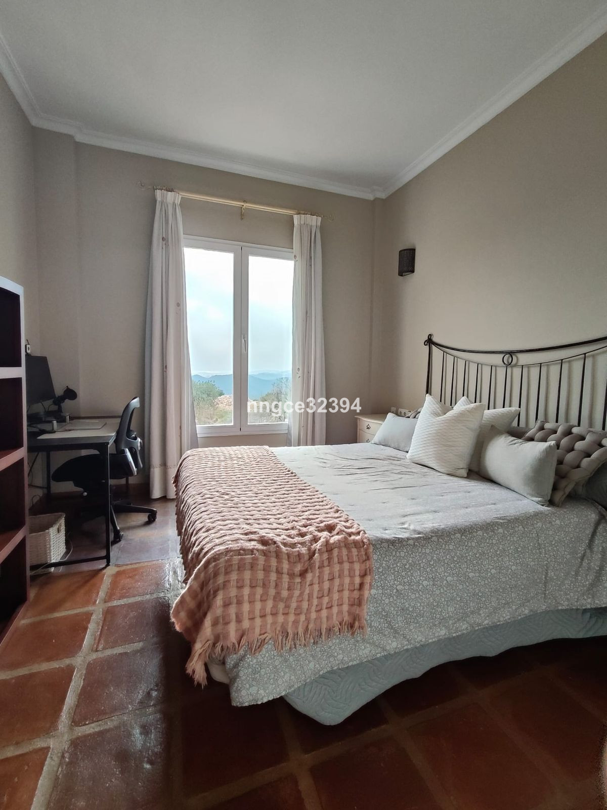 Vrijstaande Villa te koop in Istán | 3 slaapkamers H5106952