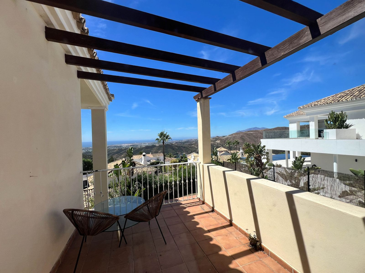 Vrijstaande Villa te koop in Istán | 3 slaapkamers H5139874
