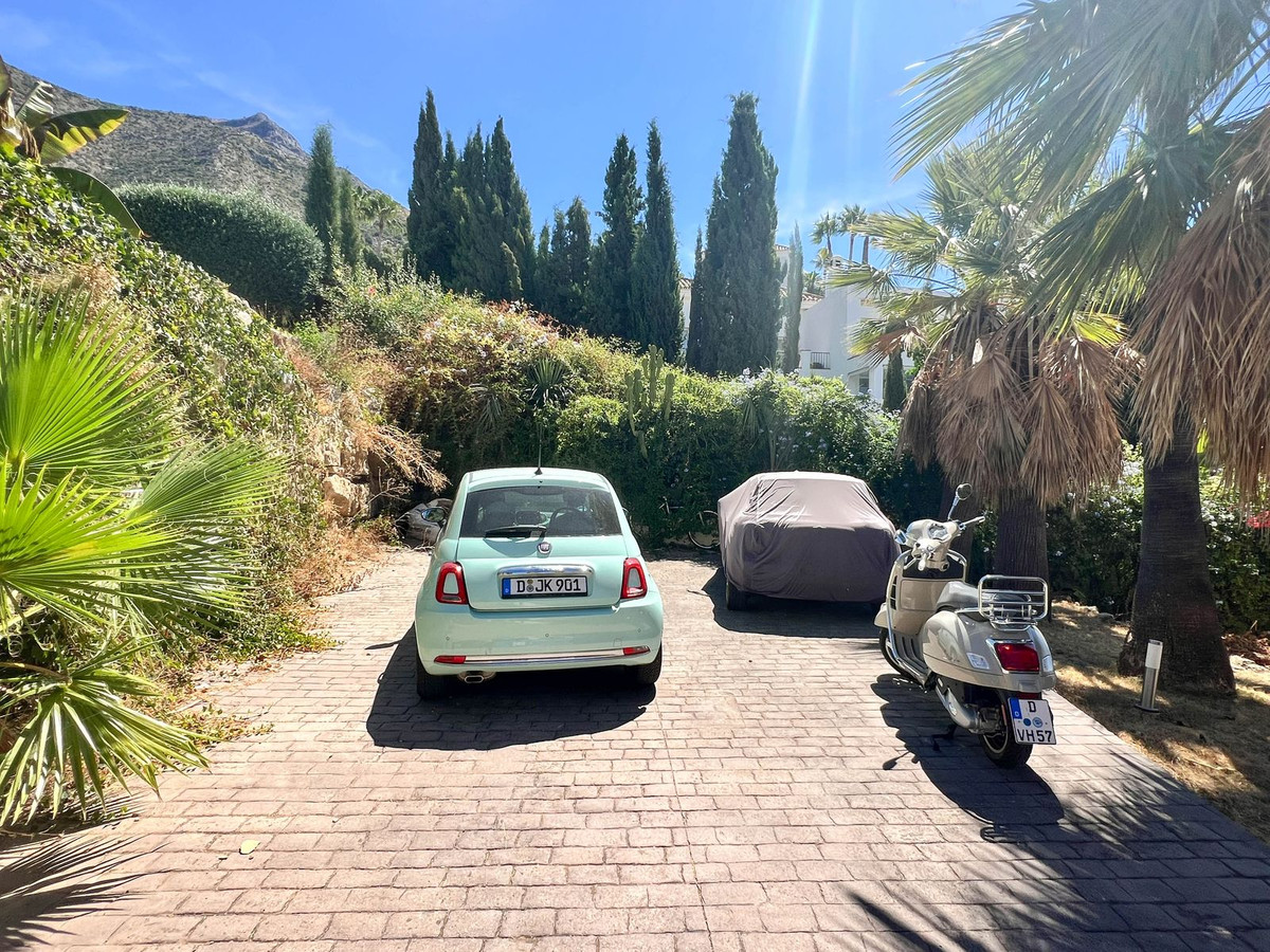 Vrijstaande Villa te koop in Istán | 3 slaapkamers H5139874