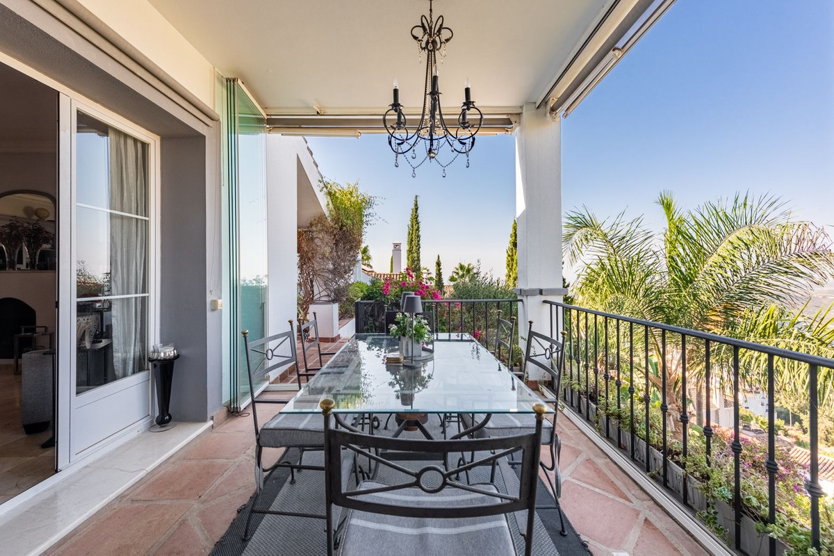 Vrijstaande Villa te koop in Istán | 4 slaapkamers H5148709
