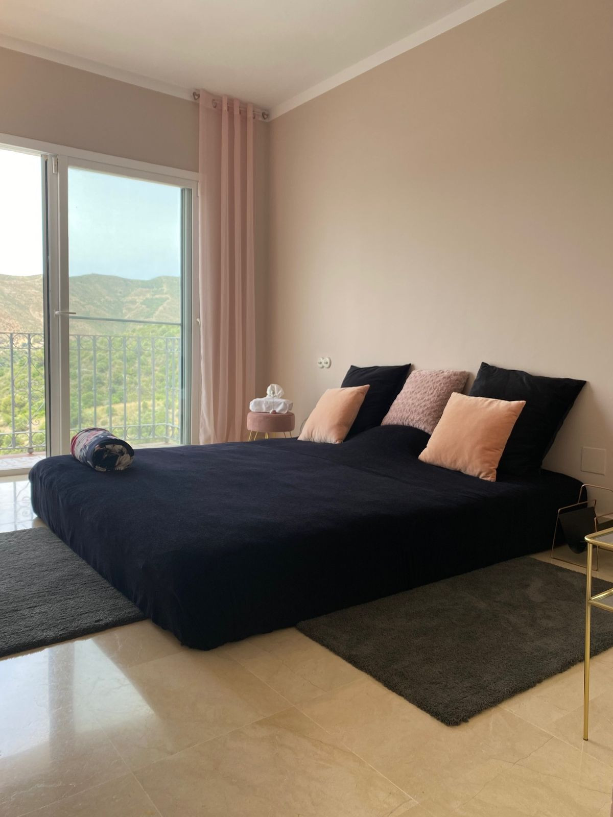 Geschakelde Woning te koop in Istán | 3 slaapkamers H5157373