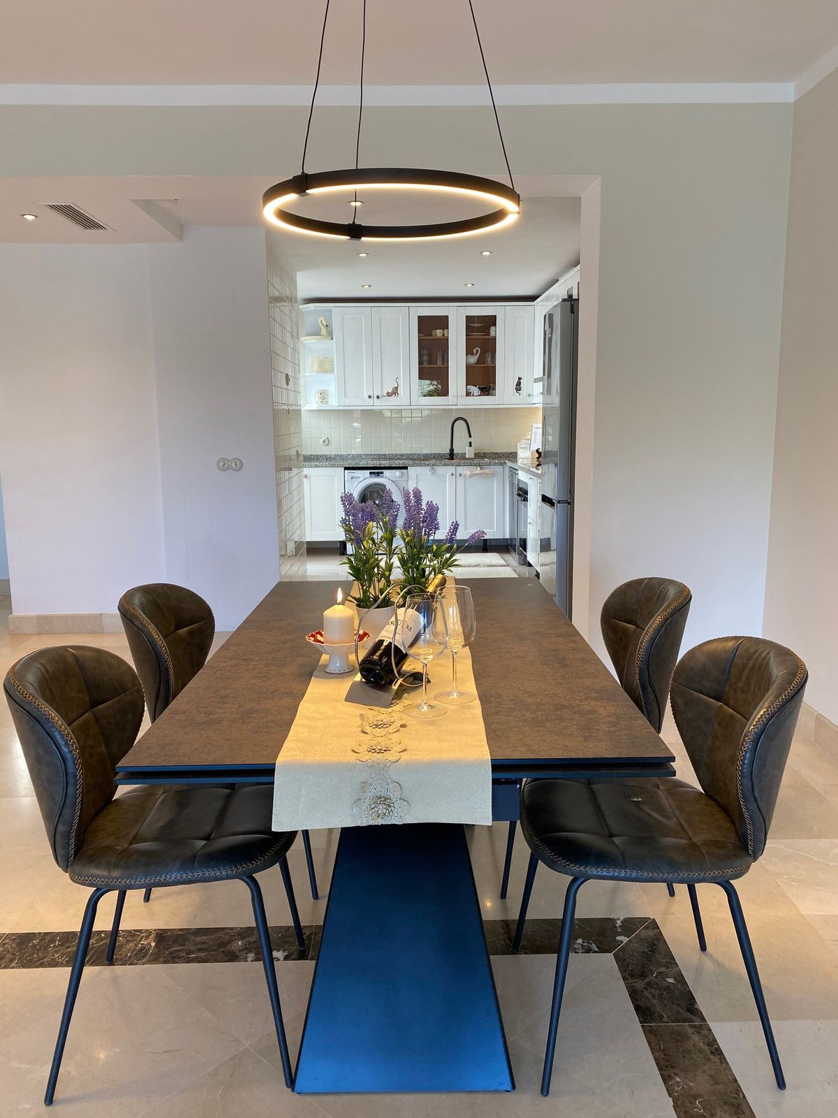 Geschakelde Woning te koop in Istán | 3 slaapkamers H5157373